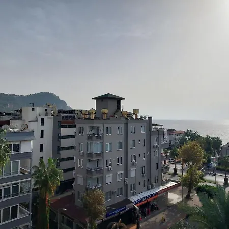 Larsens Aparthotel Alanya